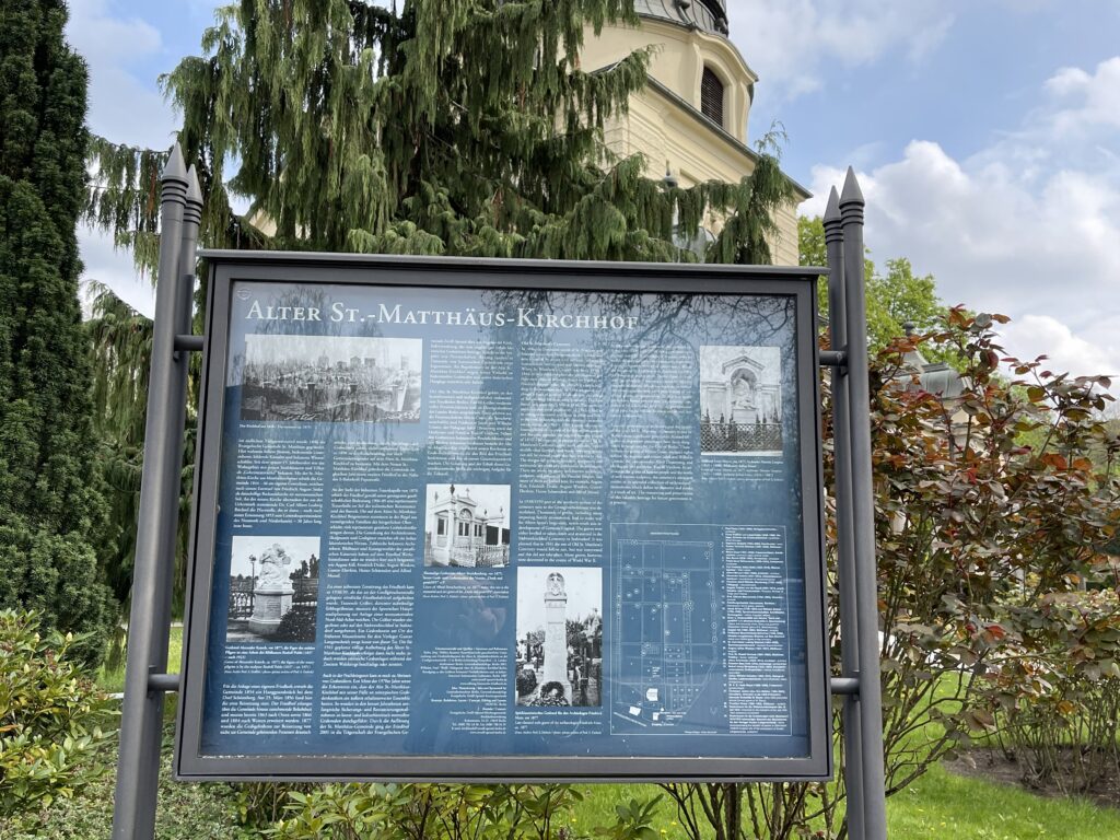Wunderwelt Sankt Matthäus Kirchhof – Bild 3