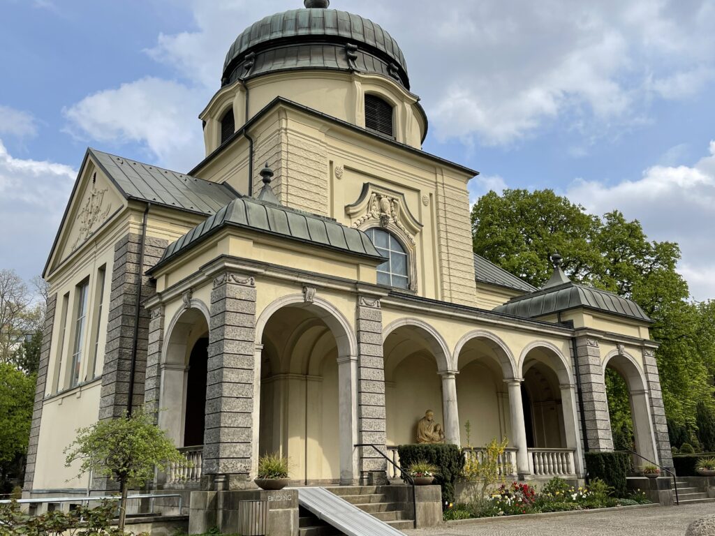 Wunderwelt Sankt Matthäus Kirchhof – Bild 4
