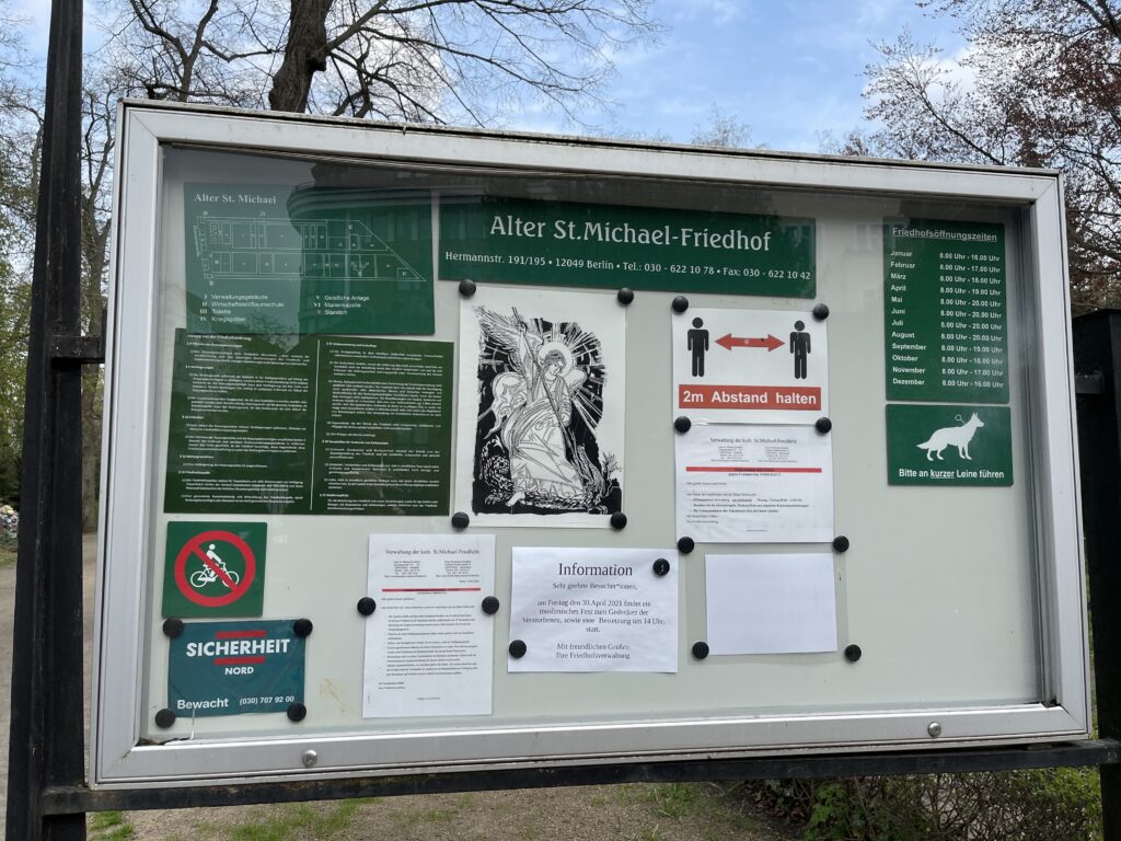 Wunderwelt Friedhof der St. Michael Gemeinde – Bild 3