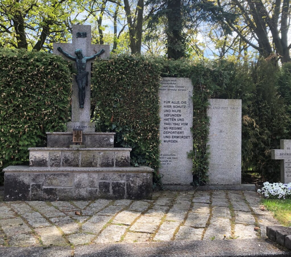 Wunderwelt Auferstehungsfriedhof – Bild 2