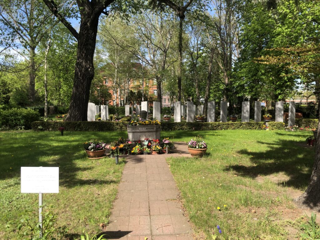 Wunderwelt Auferstehungsfriedhof – Bild 9